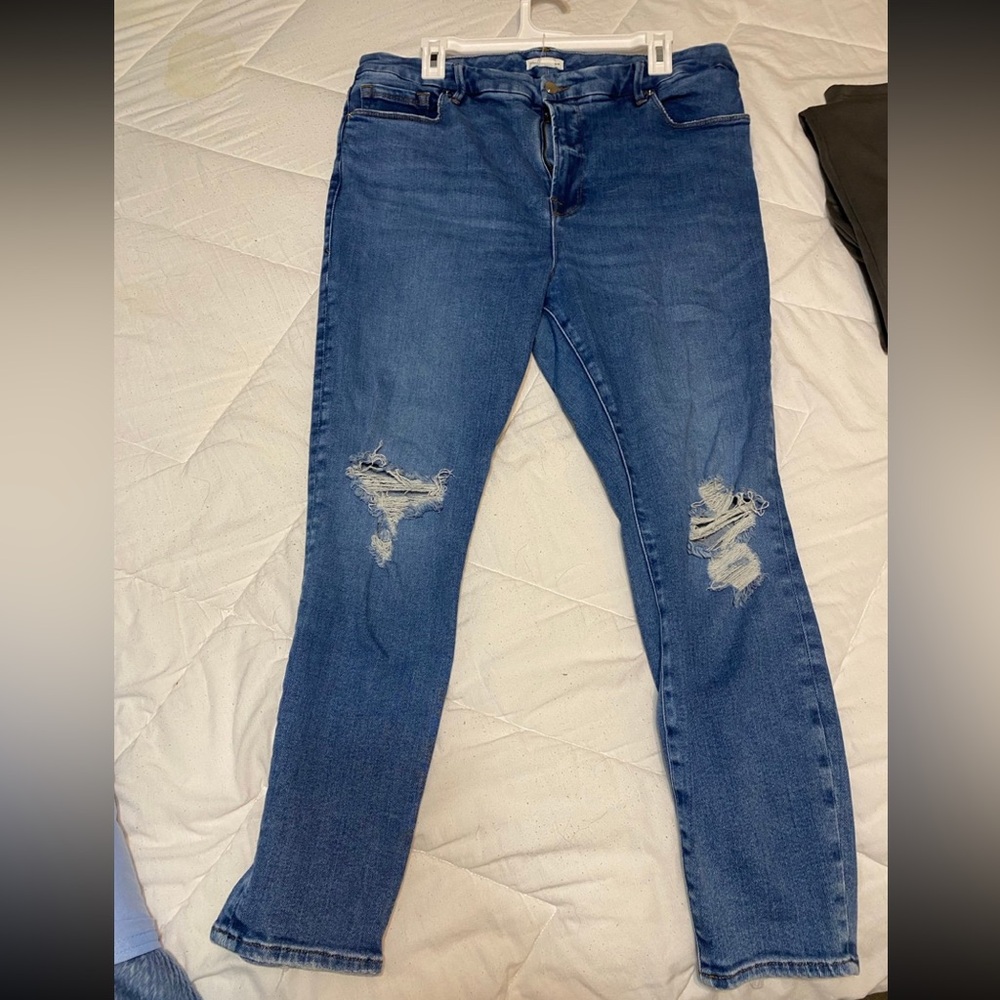 Good American Blue Distressed Skinny Jeans